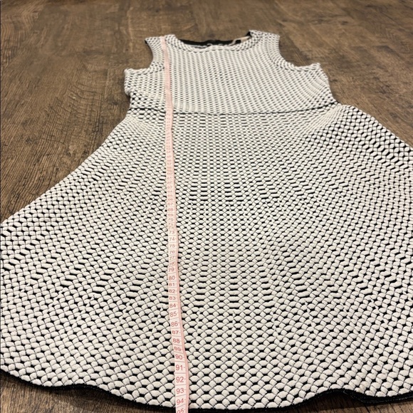 MICHAEL Michael Kors Black and White Textured Dress - Picture 8 of 15